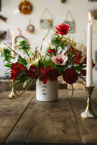 Holiday Flowers in a Bag & Centerpiece Workshop | December 23rd, Huntington