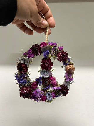 Dried Floral Peace Sign Workshop | January 12th