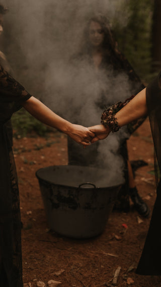 The Serpentine Dried Floral Cuff